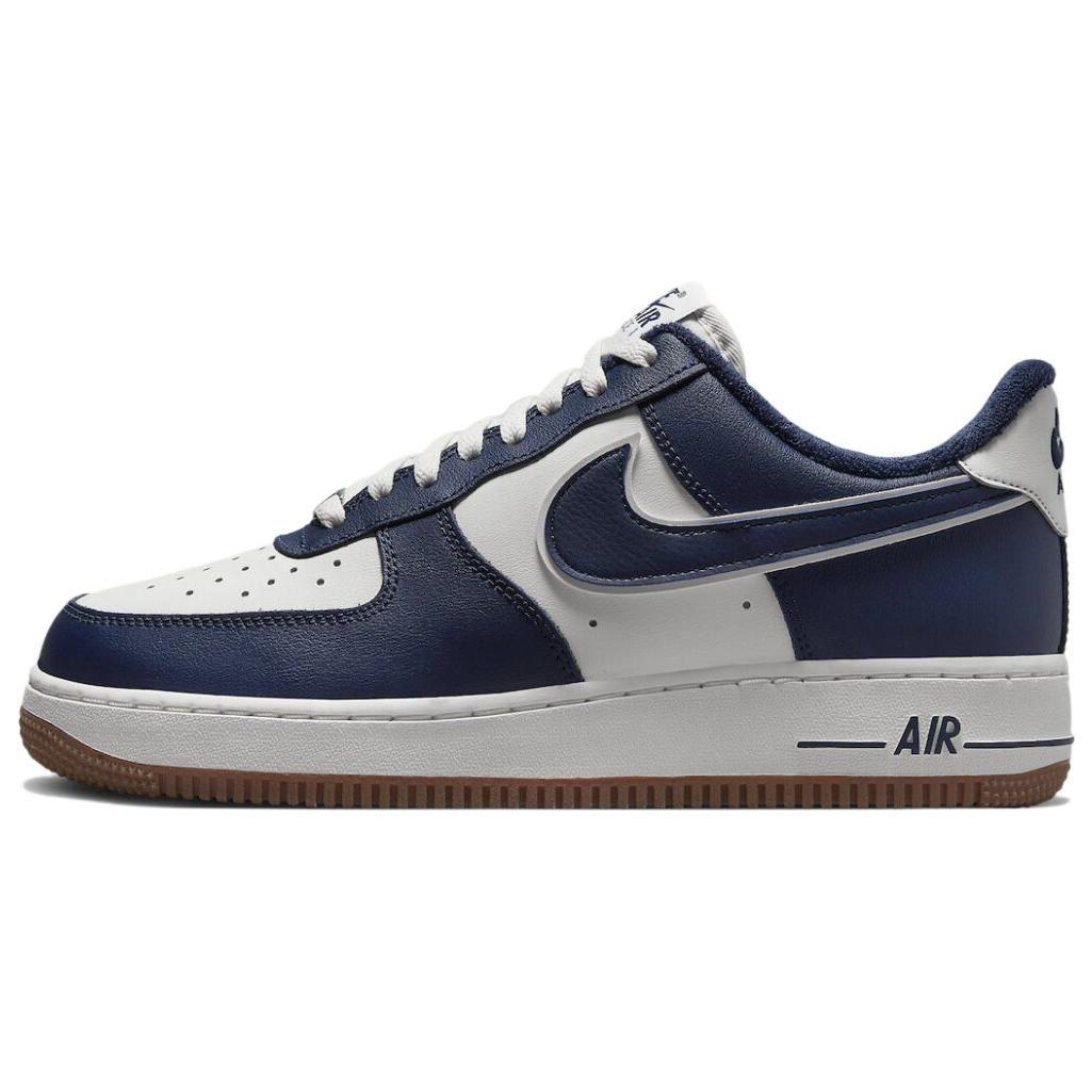 Nike Air Force 1 `07 LV8