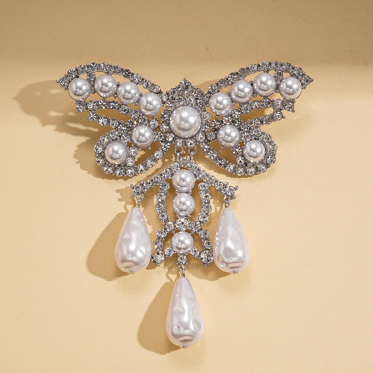 Европейская и американская легкая роскошь имитация бриллианта жемчуг бабочка капля воды брошь барокко изысканные ретро аксессуары