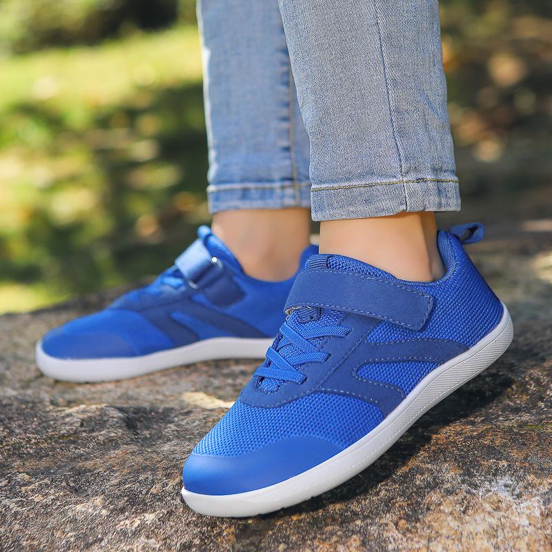 Kids' Wide-Toe Barefoot Non-Slip Breathable Outdoor Sports & Dance Shoes
