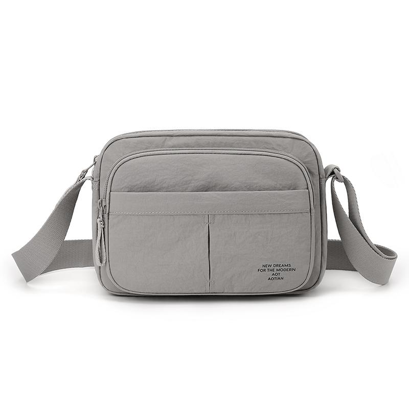 Borsa a tracolla leggera in nylon per uomo donna, borsa a tracolla messenger casual con tasche multiple