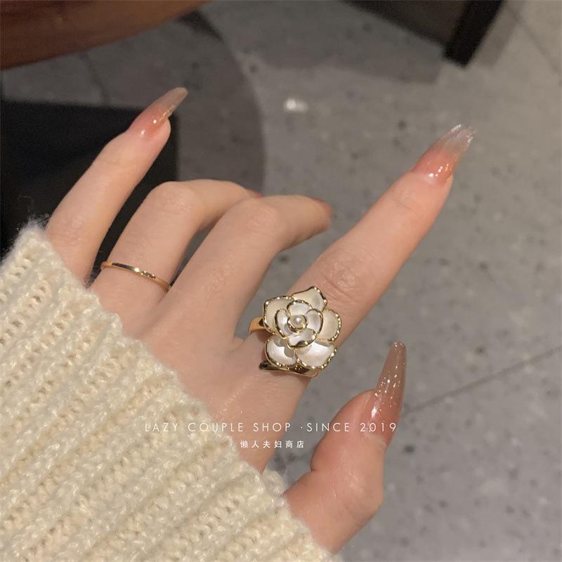 New Pearl White Rose Flower Open Ring Women Personality Fashion Exquisite Simple Ring Wedding Jewelry Birthday Gift