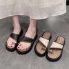 Set of toe slippers women's fashion open-toe sandals outer wear fashion 2025 summer new casual one-word thick-bottomed cool slippers