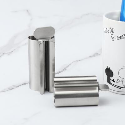 Toothpaste Squeezer Compact Size Reusable Smooth Edge Ultra-Light Corrosion Resistant Stainless-Steel Toothpaste Tube Squeezer Hand Cream Extruder