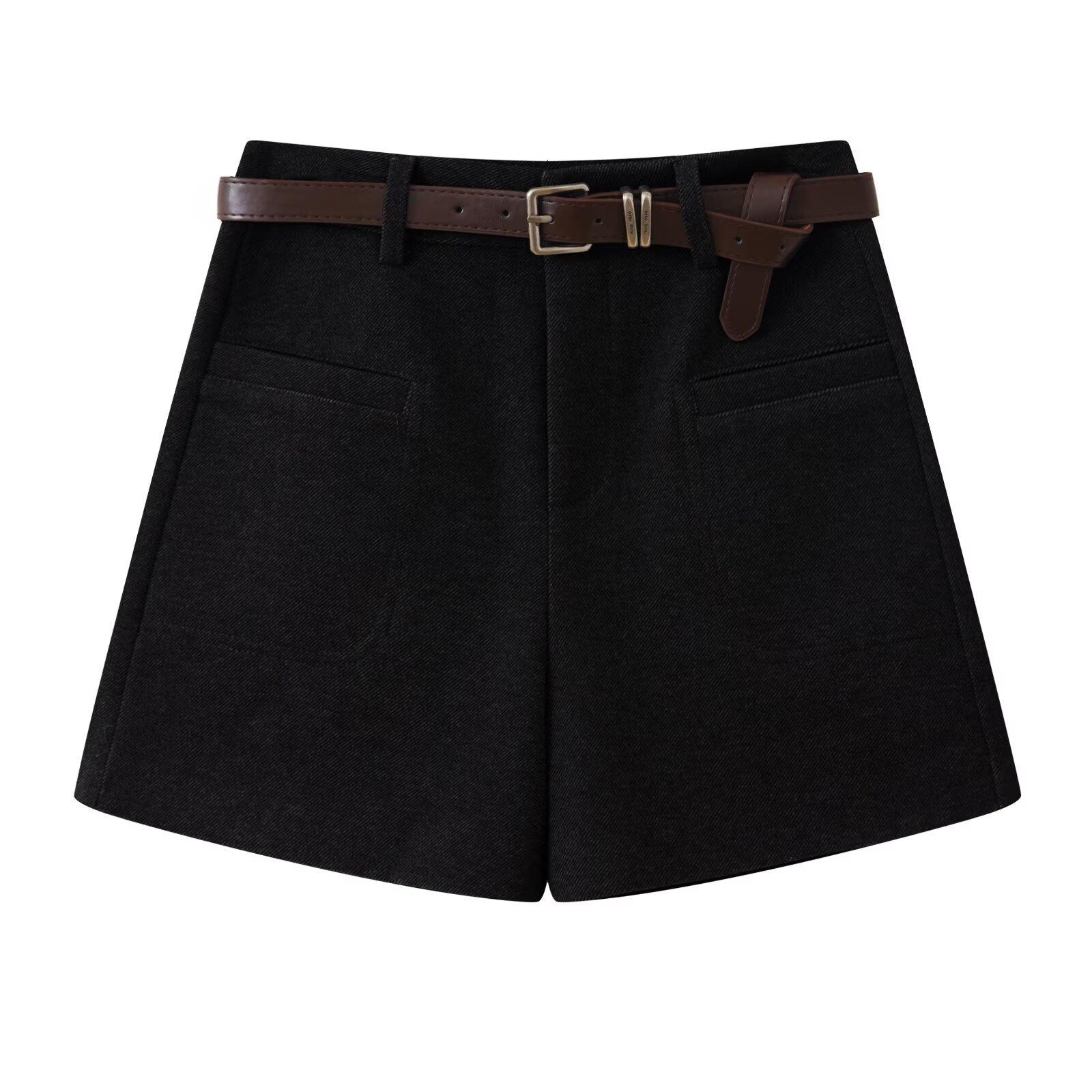 

Женские ретро шорты из корейской шерсти с высокой посадкой - Осень/Зима 2024, приталенные, с широкими штанинами, подчеркивающие ягодицы, верхняя одежда M