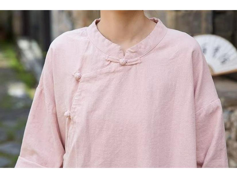 Vintage-Inspired Cotton Linen Qipao: Frog Button Women's Long Shirt