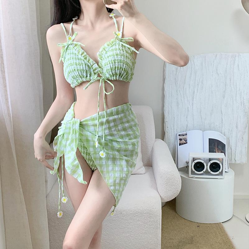 2024 Japanese & Korean Style Plaid Bikini Set - Three-Piece Conservative Swimsuit for Women