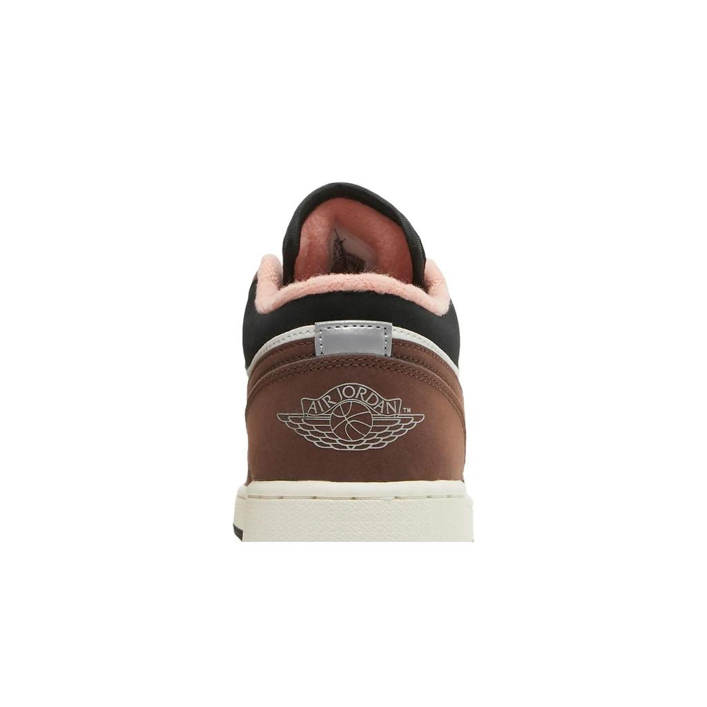 Air Jordan 1 Low SE Grade School 'Light Chocolate' (Unisex) Light Chocolate / Black / Sail / Crimson Bliss Kids' Basketball Shoes DM0589 200