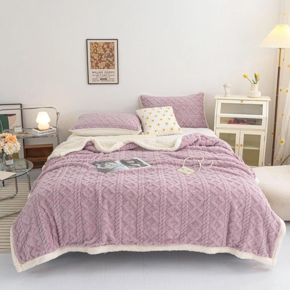 Jacquard Design Coral Velvet Blanket Thicked Office Nap Blanket Rhombus Flannel Blanket  Home