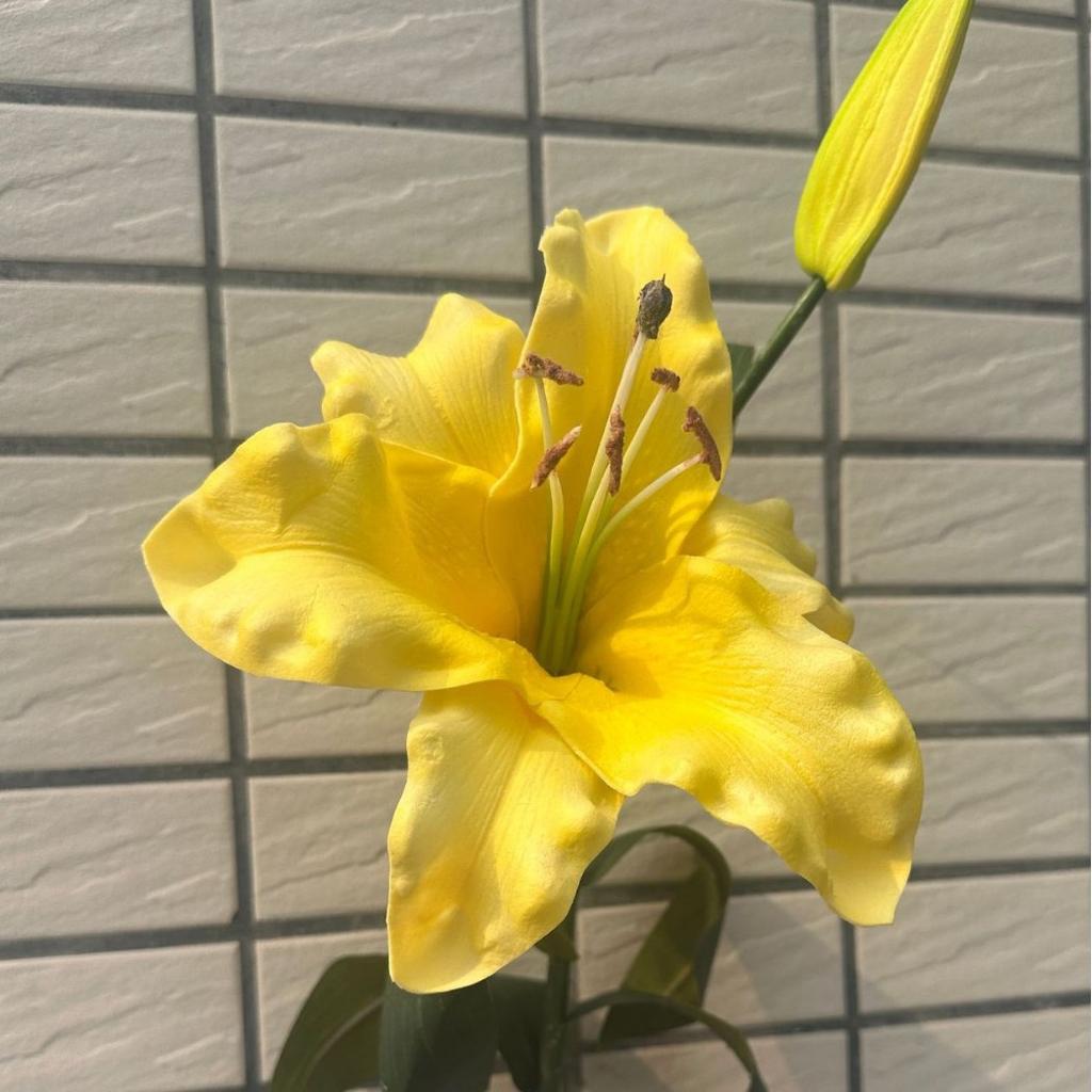 Two Lily Simulation Flower Set Living Room Dining Table Decoration False Flower Art Wedding Travel Photography Props