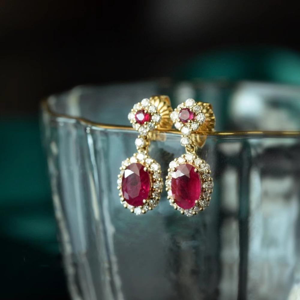 

Luxury Red Gemstone Earrings Vintage Style French Silver Needle Studs Elegant Court Jewelry for Ladies