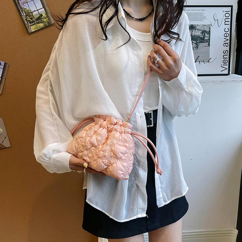 Fashion Korean Ins Pleated Cloud Tote Bag Women Solid Color Casual Simple Bubble Foo Bag Trend Soft Crossbody Bag Handbag