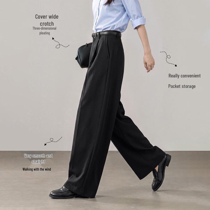 Women's Relaxed Fit Pleated Balloon Trousers