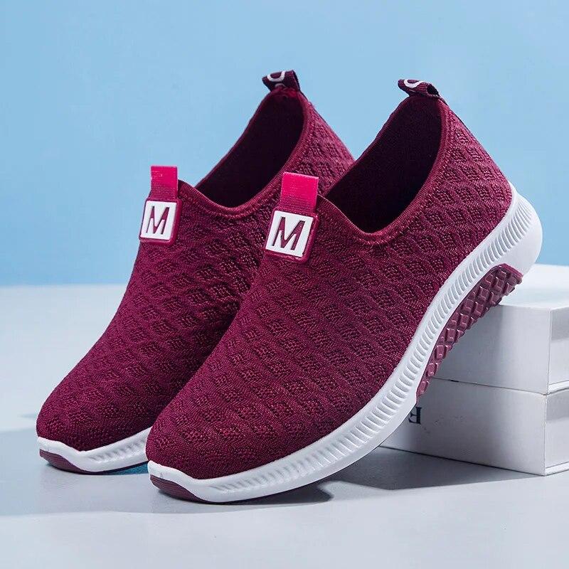 Summer Korean Mesh Comfortable Women Shoes Breathable Hollow Sports Walking Sneakers Casual Flat Ladies Solid Shoes