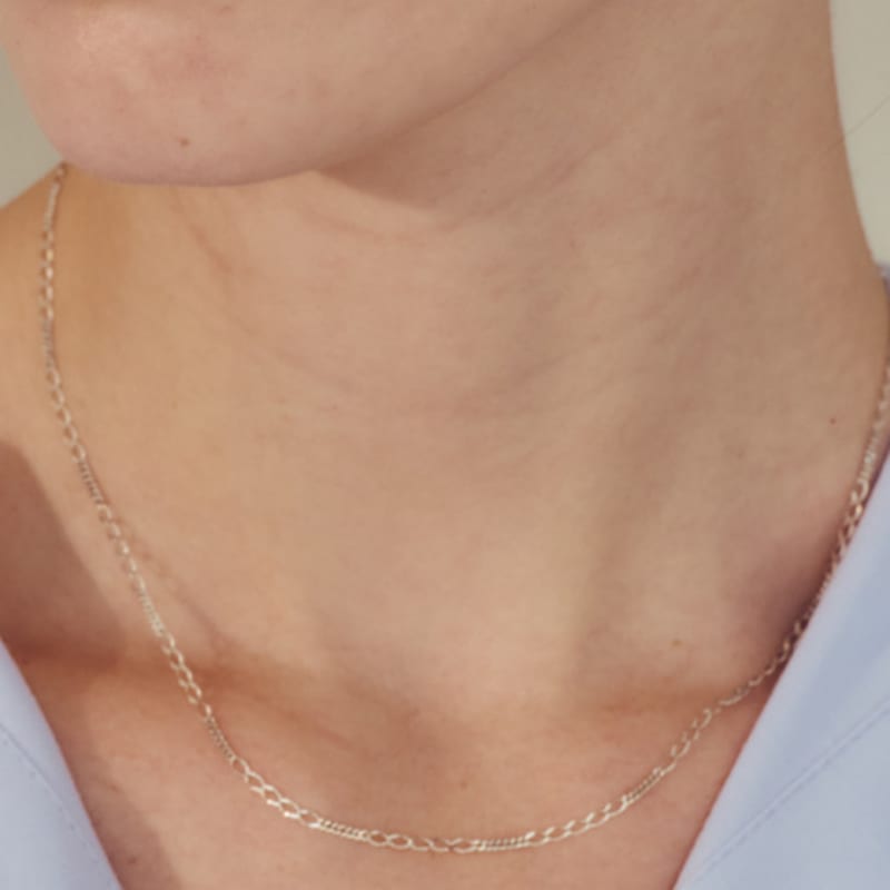 Kinda PI PI Basic Chain Necklace