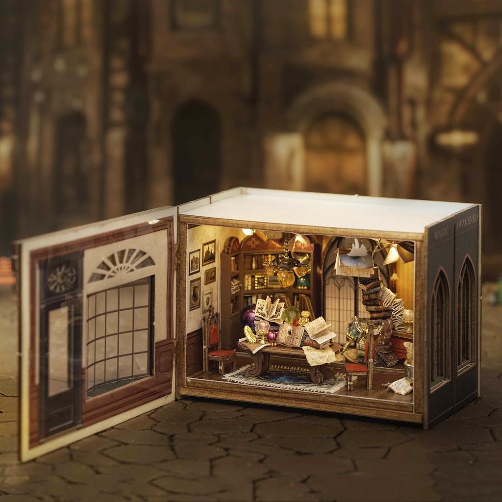 CUTEROOM Dollhouse for Wooden DIY Miniature Kit Magic Perfect for Interior Decoration Kids, [Fantastic Toy] School, (MINI110)
