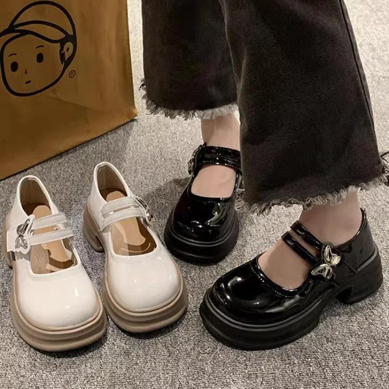 Women's Korean Retro Pearl Loafers – White, Summer 2025, Versatile Shallow Mouth, College Style, Thick Sole, Round Toe, Mary Jane Shoes.