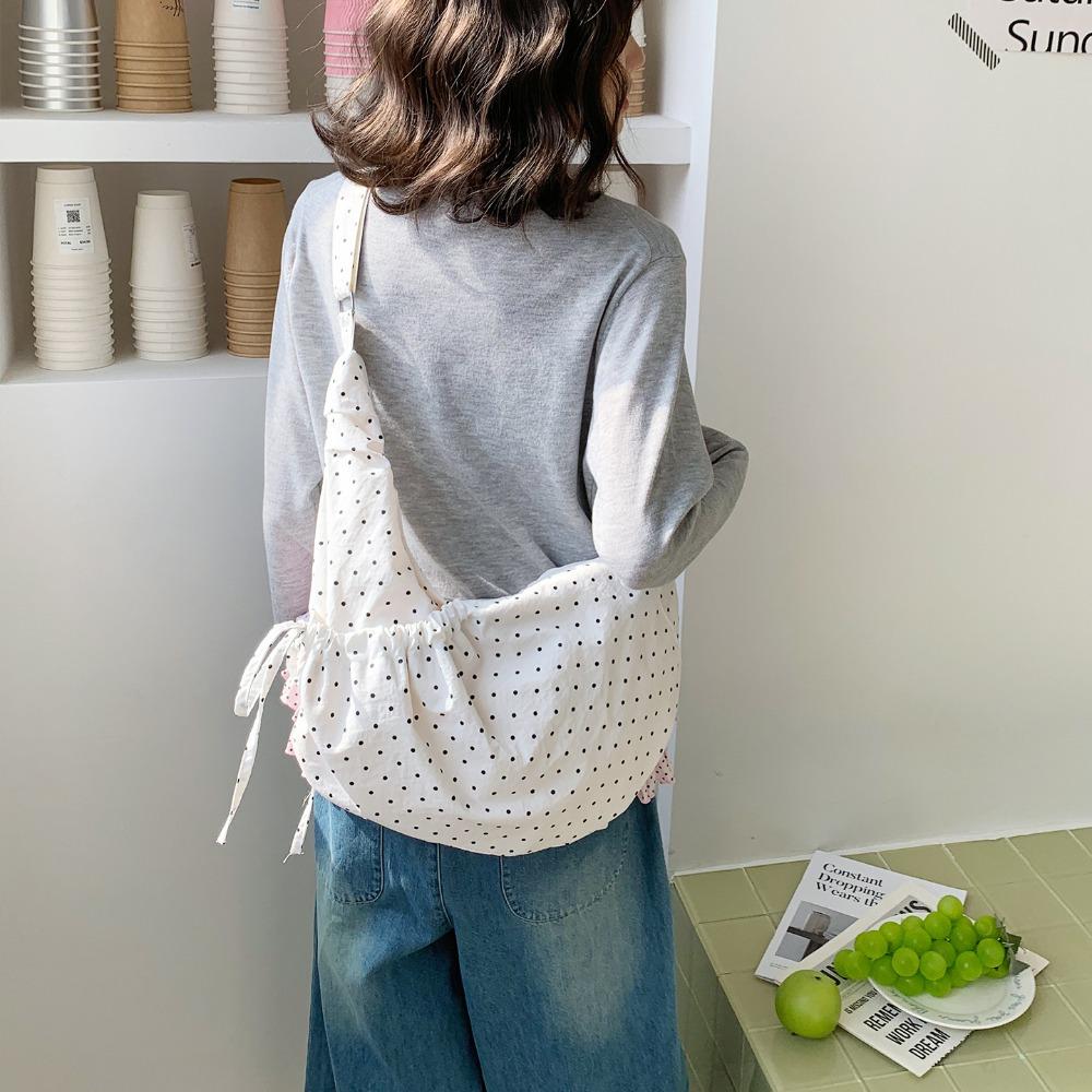 

Korean Style Polka Dot Nylon Crossbody Bag Lightweight Canvas Dumpling Bag Travel
