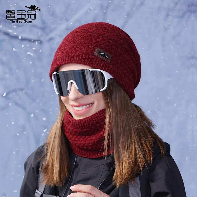 Winter hat, scarf, two-piece set, women's outdoor velvet warm ear protector, pullover hat, knitted wool hat