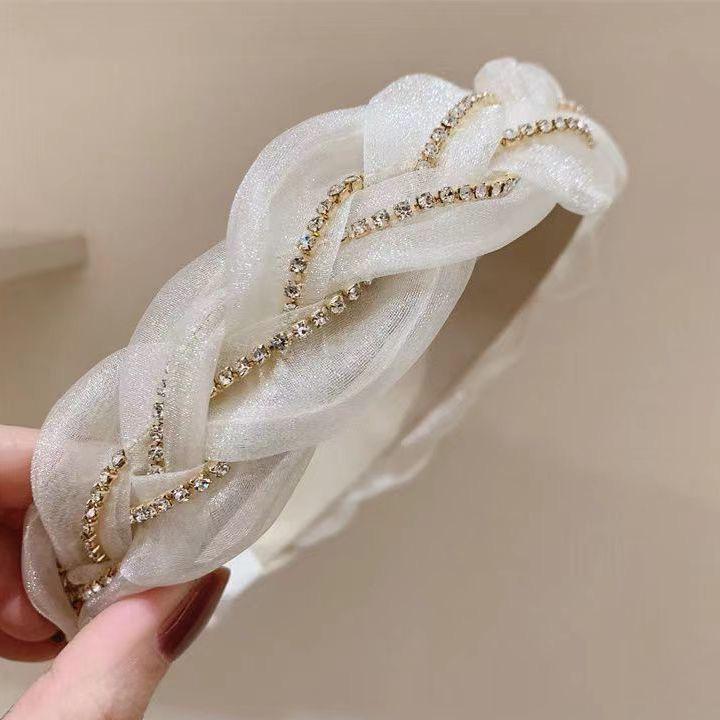 Luxury Autumn/Winter Hairband for Women - Elegant Wide-Brimmed Skull Top Clip for Hair & Face Wash.