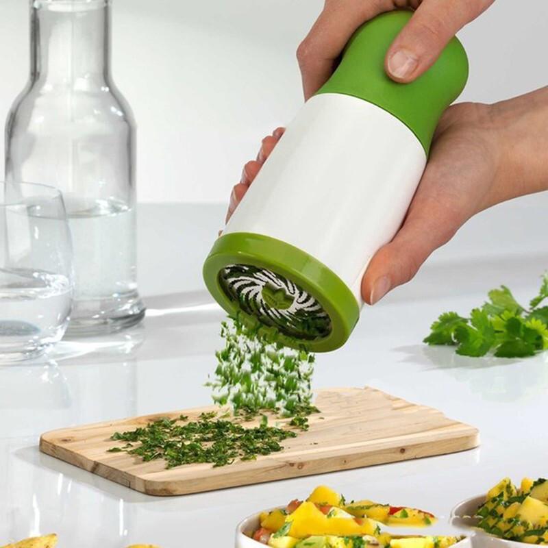 Herb Grinder, Multi-Purpose Spice Grinder, Stainless Steel Manual Garlic Crusher, Kitchen Seasoning Grinder for Cilantro Pepper