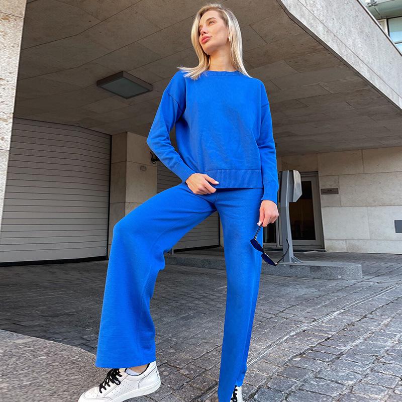 2024 Women's Four-Season Core-Spun Yarn Knitted Two-Piece Set: Casual Top and Pants