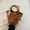 Premium bag, silk scarf pendant, child and mother contrasting color bucket bag, small lock, portable women's bag