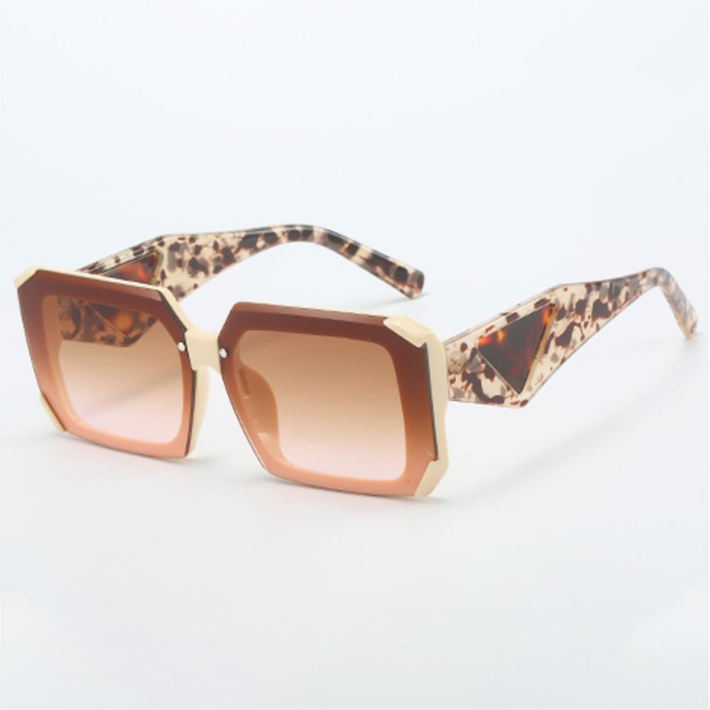 Vintage SunGlasses For Women Large Size Square Stylish Sunglasses Retro Style Glasses Shades Female Eyewear UV400 Eyewear