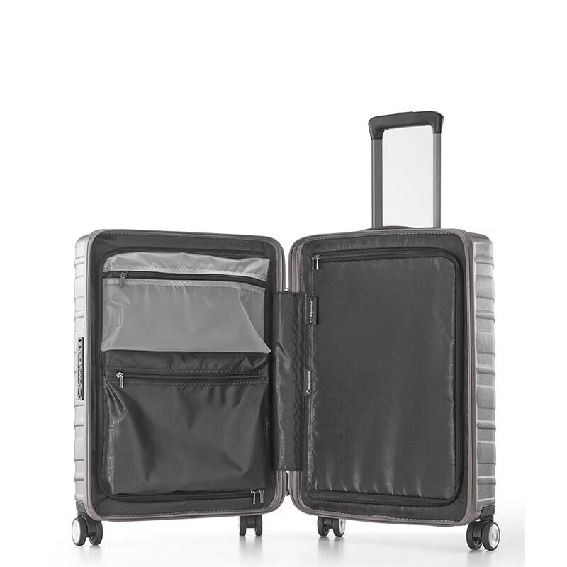 Diplomat HM-26202-1 PC Hardside Spinner Luggage