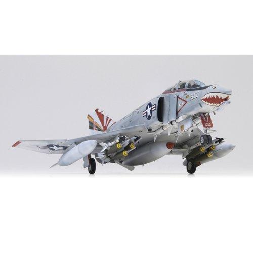 Academy 1/48 F-4B VF-111 Sundowners MCP AM12232 Plastic Model