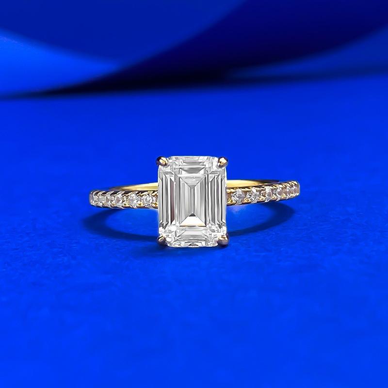 

Rectangle Small Sugar Cube 6 * 8 Ring High Carbon Diamond Ring Female Simple No. 9