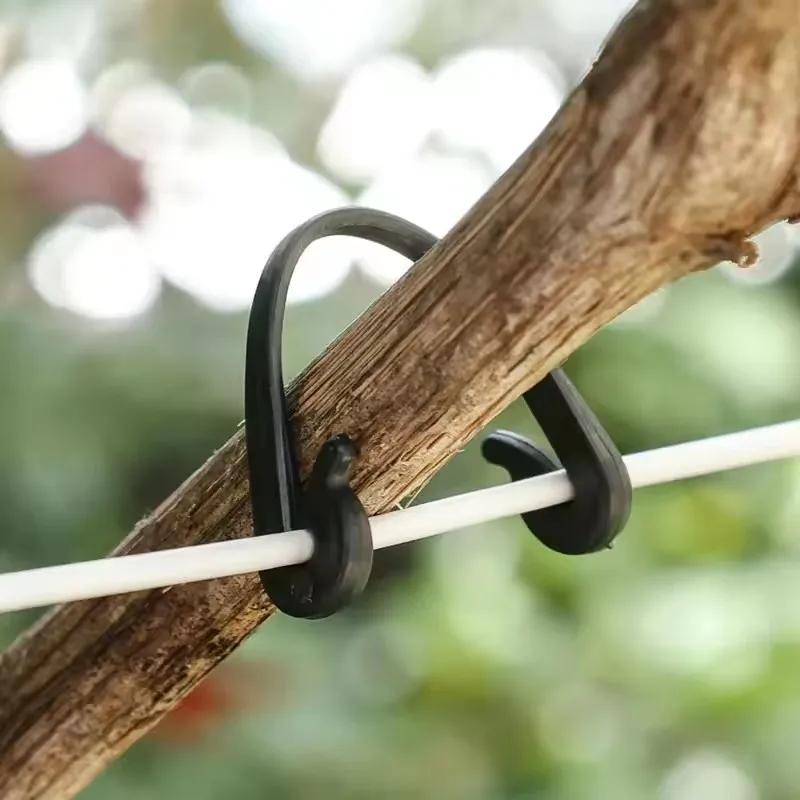 100Pcs Garden Plants Fixed Clips Buckles Tomato Vegetable Grafting Clips Grape Support Vine Clips Plastic Fixed Buckle Hooks
