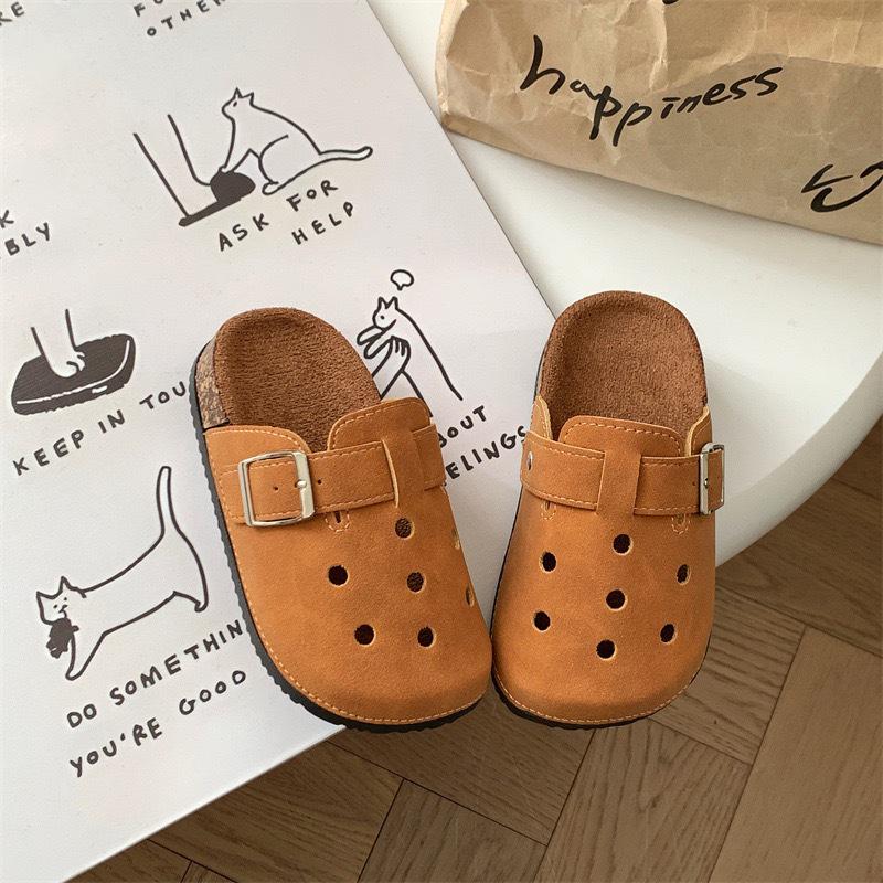 New Unisex Retro Birkenstock Slippers for Kids - Closed-Toe, Non-Slip, Casual Spring/Summer Outdoor Shoes
