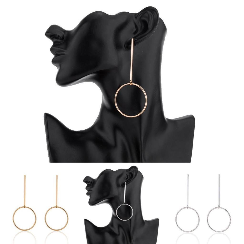 Stylish And Trendy Geometric Alloy Earrings Minimalist Metal Circle Hoops For Fall 2021