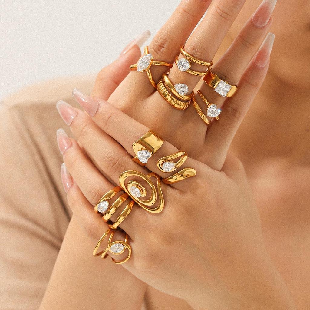 18K Goldbeschichteter Titanstahl Zirkonring für Damen - Hochwertiger Luxusschmuck