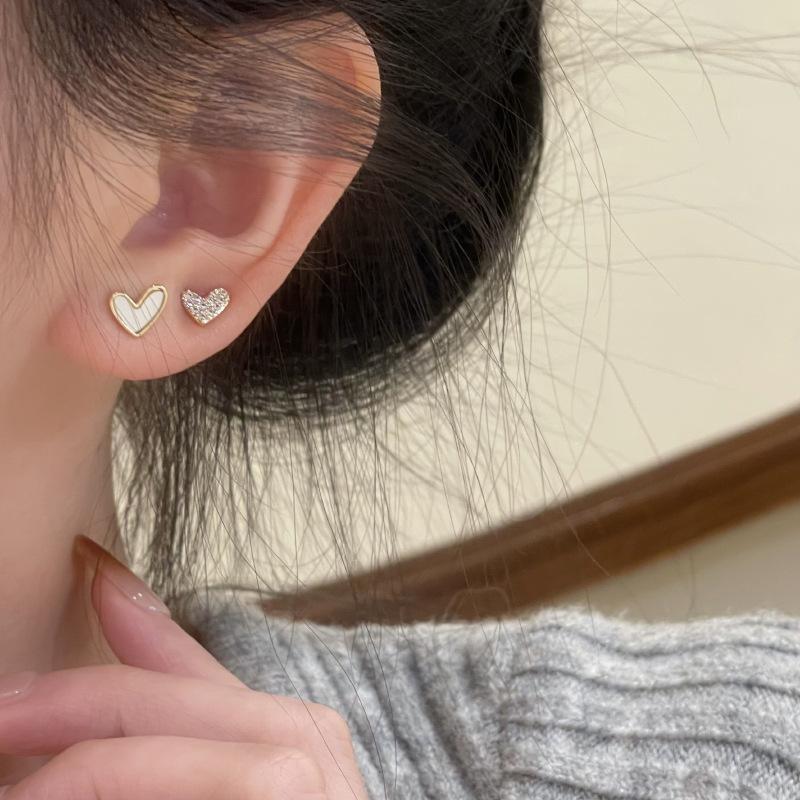 Niche Heart Combination Earrings Light Luxury High-end Temperament 100% Match Dainty Exquisite Women's Daily Versatile Earrings