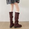 Brun designkänsla retro riddarstövlar dam 2025 höst nya superheta mode smala mode men knähöga stövlar