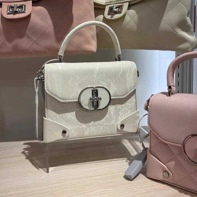 Small Niche Box Bag Women's Small Fragrant Wind Diamond-chain Crossbody Bag Commuter Everything Small Square Bag