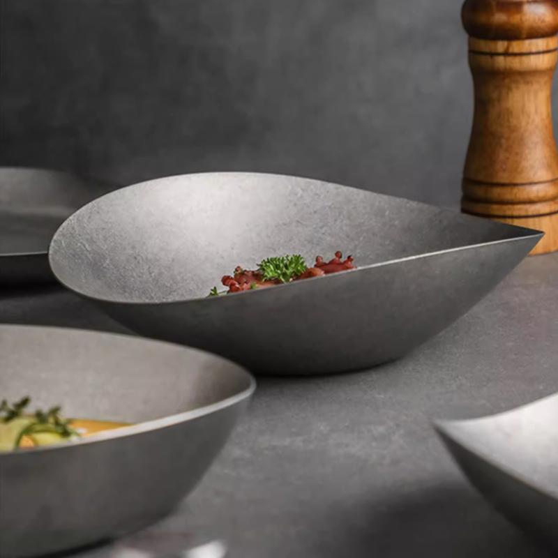 Vintage Stainless Steel Plates, Irregular Bowls, Metal Utensils, Fish Plates, Fruit Salad Bowls, Barbecue Plates, Kitchenware