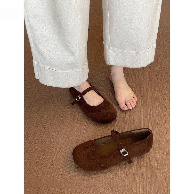 Korean Round-toed Ugly Cute Beanie Shoes Women's Shoes 2025 Autumn and Winter New Korean Version of One-line Strap Flat Mary Jane Single Shoes