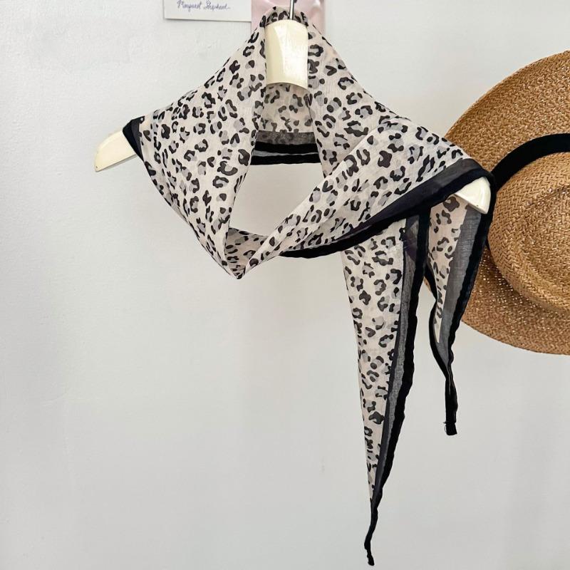 

Silk scarf new fashion bag headscarf small scarf scarf scarf small shawl leopard print triangular scarf tied waist