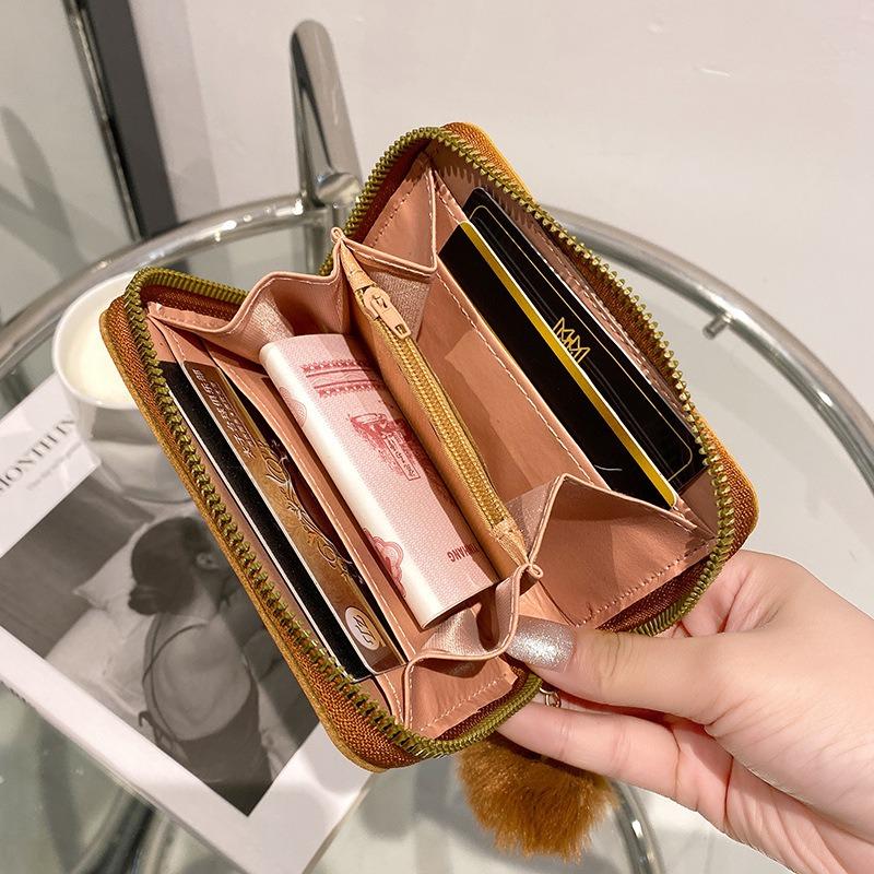 Women's change bag, new circle flower material, contrasting color iron sheet decoration, short wallet, casual small card bag.