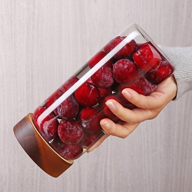 Acacia Wood Lid Airtight Borosilicate Glass Storage Jar for Cereal, Grains, and Coffee Beans