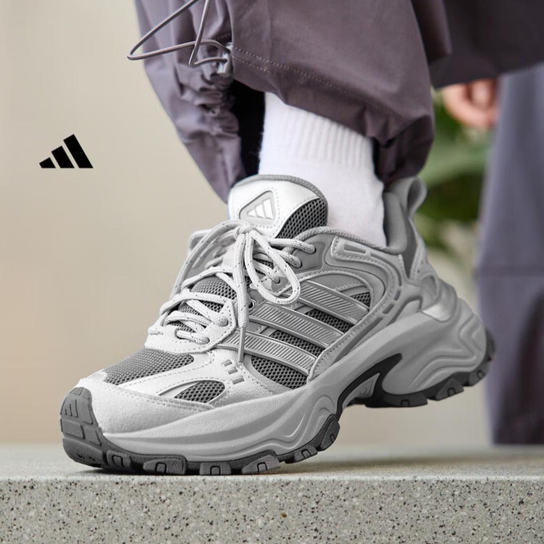

Adidas Кроссовки для тренировок SHADOW FEVER Амортизирующие Возвратные Старая Школа Кроссовки KK3778 35.5 серебряный
