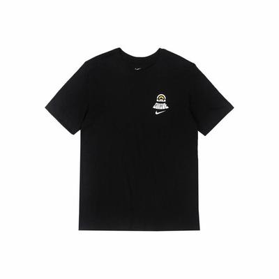 Nike Men's Black Short-Sleeve T-Shirt with Animal Print On the Back