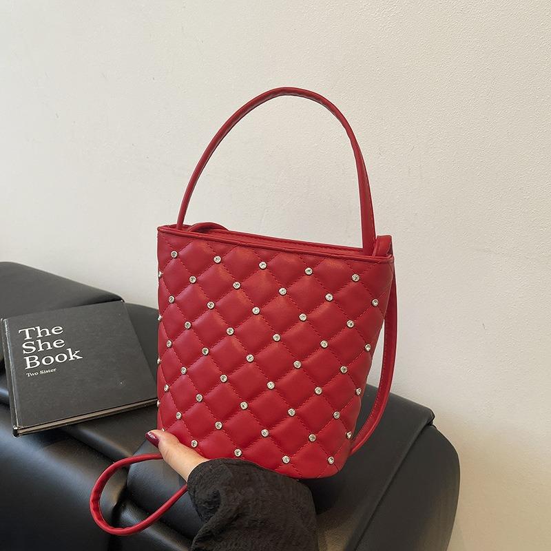 Hand carry diamond bucket bag, burger fashion high-end shoulder bag, summer new niche portable messenger bag