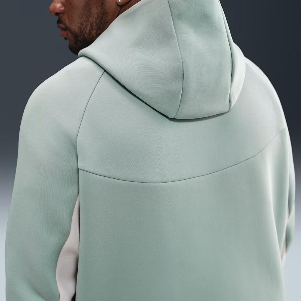 Nike Tech Men's Fleece Windrunner Full-Zip Jacket HV0949-020