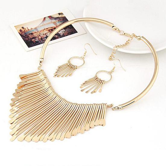 Women's Fashion Luxury Tassel Pendant Choker Necklace Hook Earrings Jewelry Set