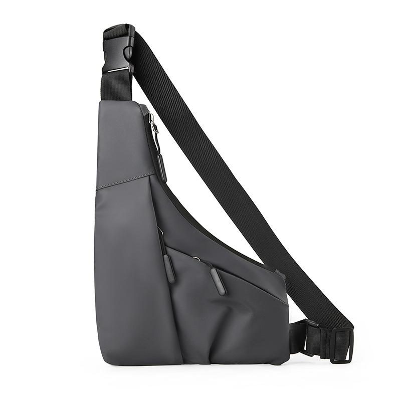 New Lightweight Messenger Breast Bag Outdoor Sports and Leisure Bag Multi-functional Anti-splashing Body Shoulder Bag