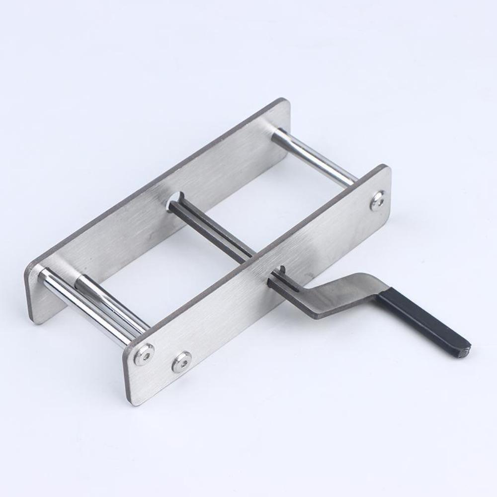 Manual Operation Hand Wrap Roller Quick Winding Quick Winding Equipment For Martial Arts Training