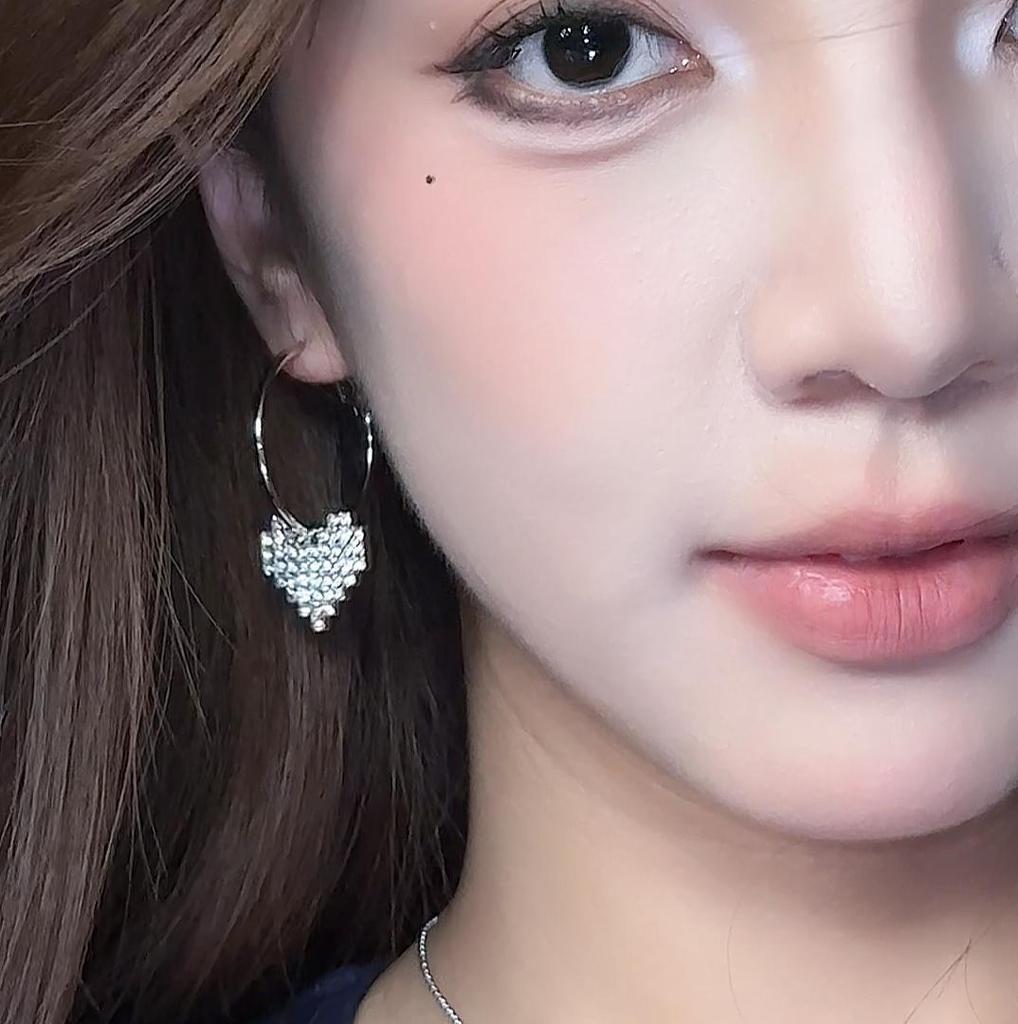 111 Silver Needle Fashion Full Diamond Peach Heart Earrings Light Luxury Personality Love Earrings Femininity Earrings Premium Earrings